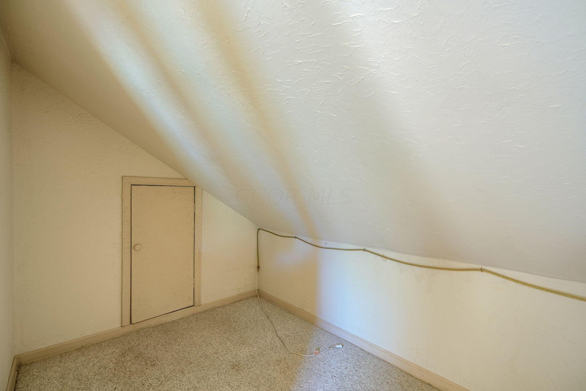 2746 Ruhl Avenue Columbus, OH 43209 - Photo 12 of 49 2746-2748 Ruhl Ave (40)