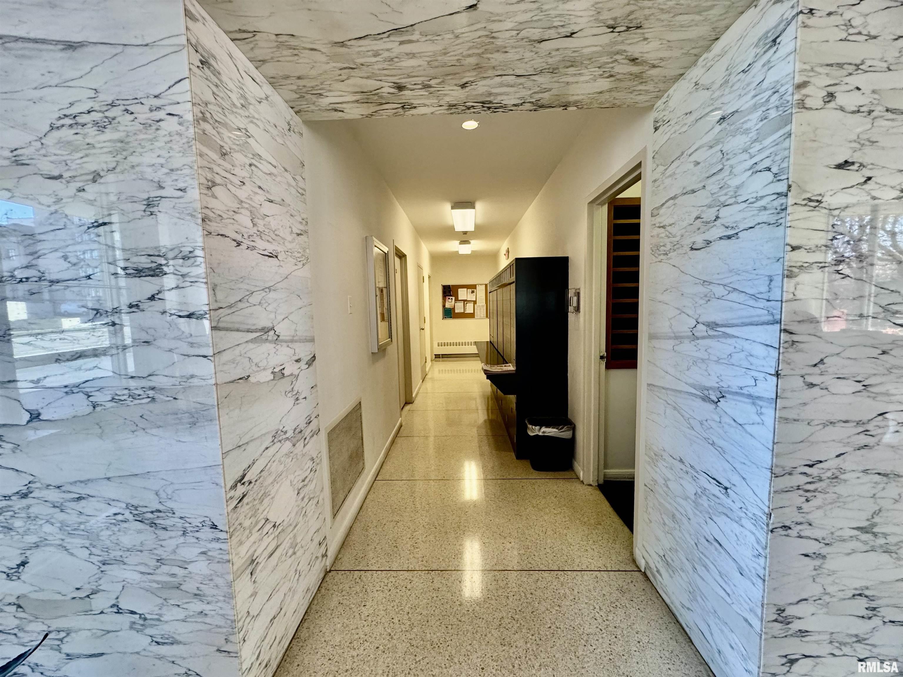 718 South 7th Street, Unit 102 Springfield, IL 62703 - Photo 27 of 32 Gallery Image 27