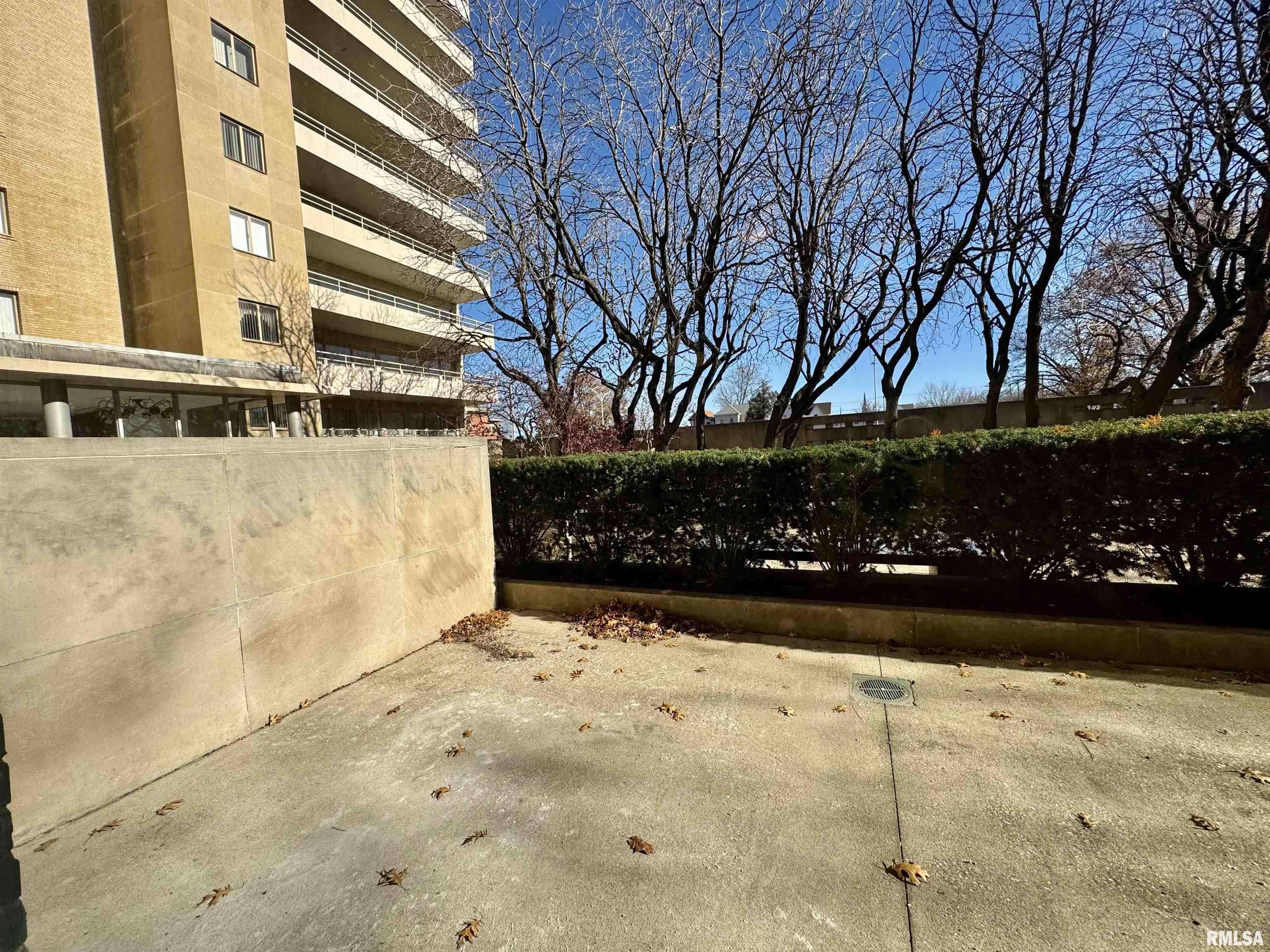 718 South 7th Street, Unit 102 Springfield, IL 62703 - Photo 9 of 32 Gallery Image 9
