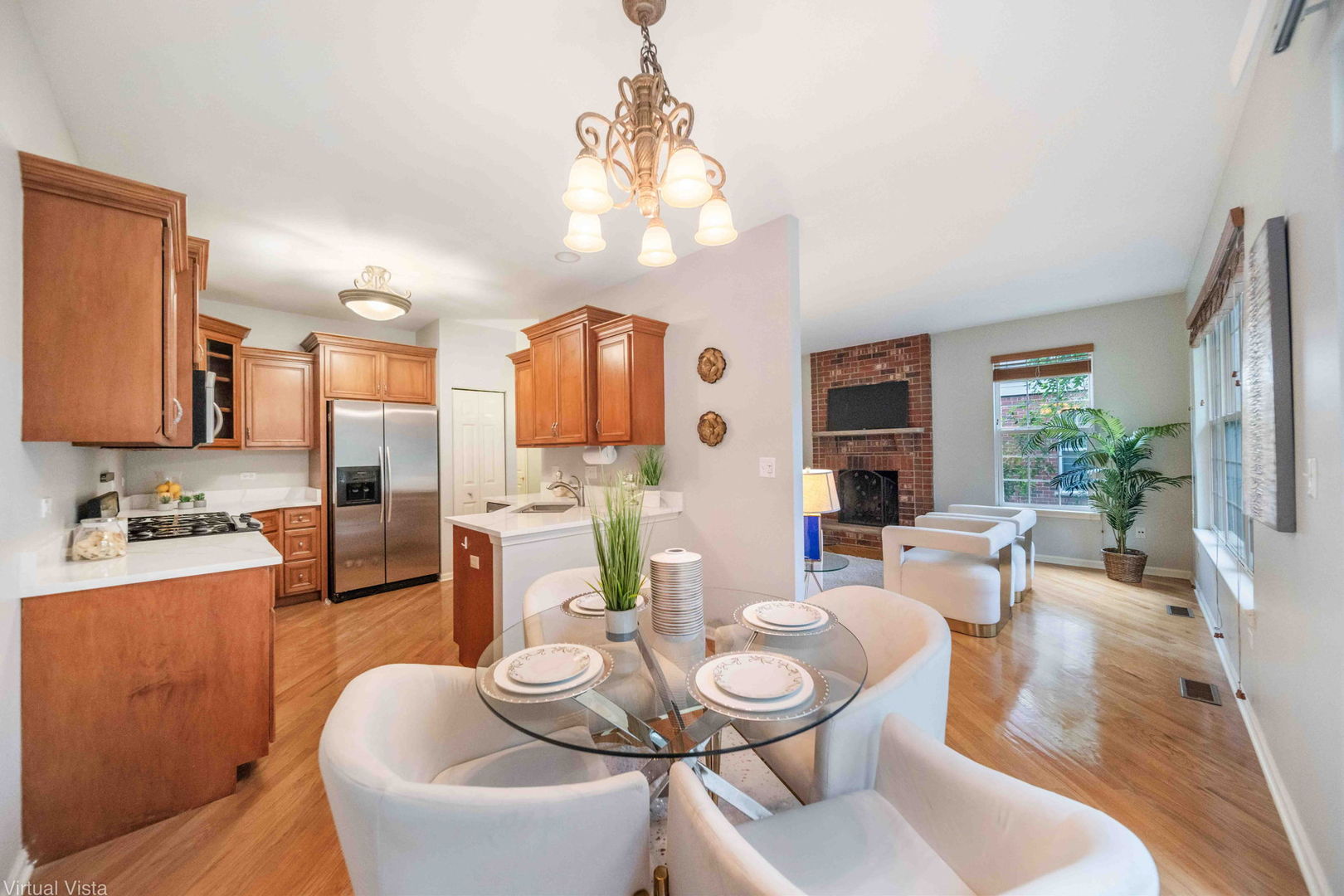 410 North River Road Naperville, IL 60540 - Photo 9 of 29 a view of a dining room with furniture and wooden floor