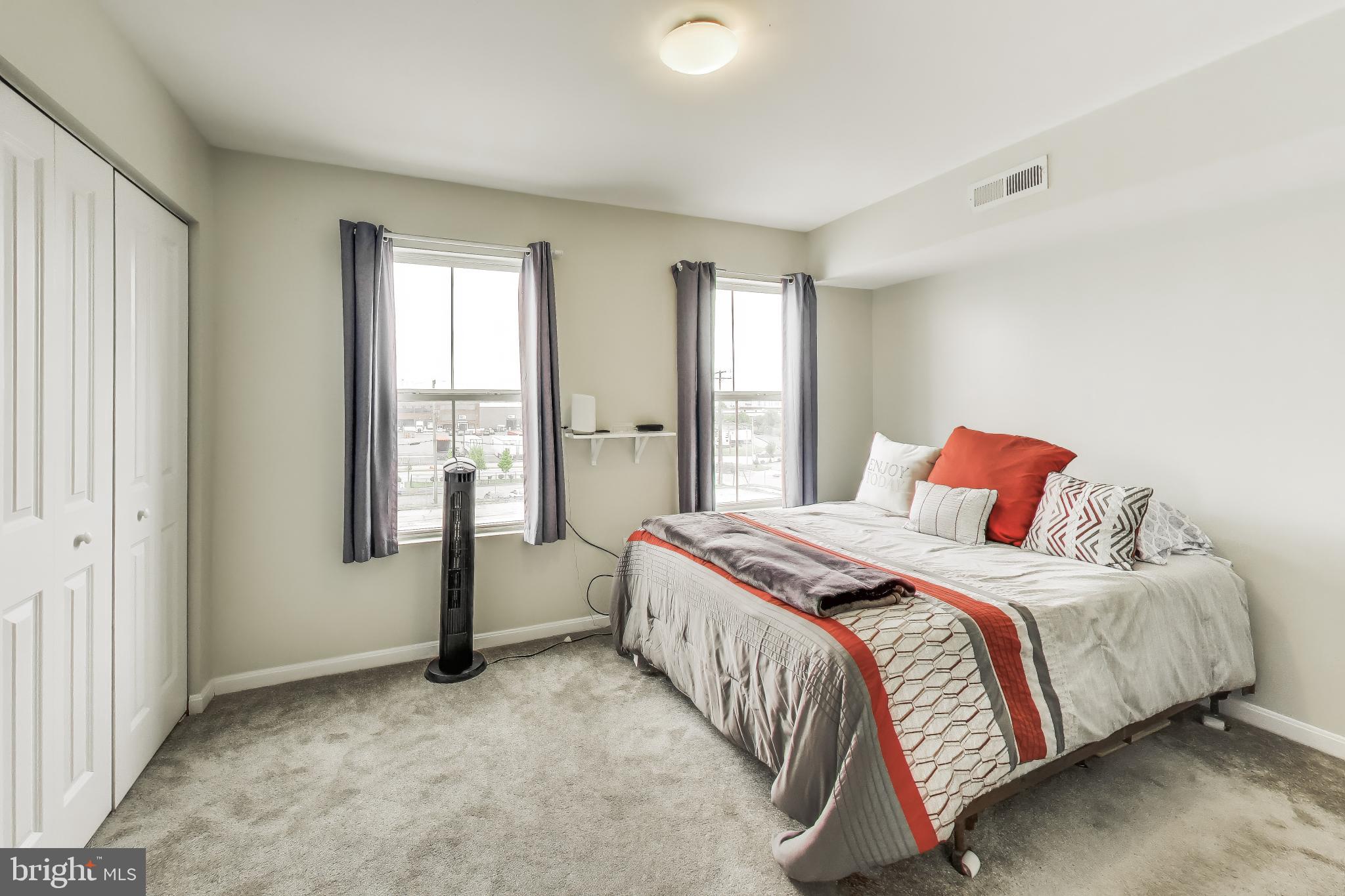 4613 Dillon Street Baltimore, MD 21224 - Photo 21 of 41 Second bedroom