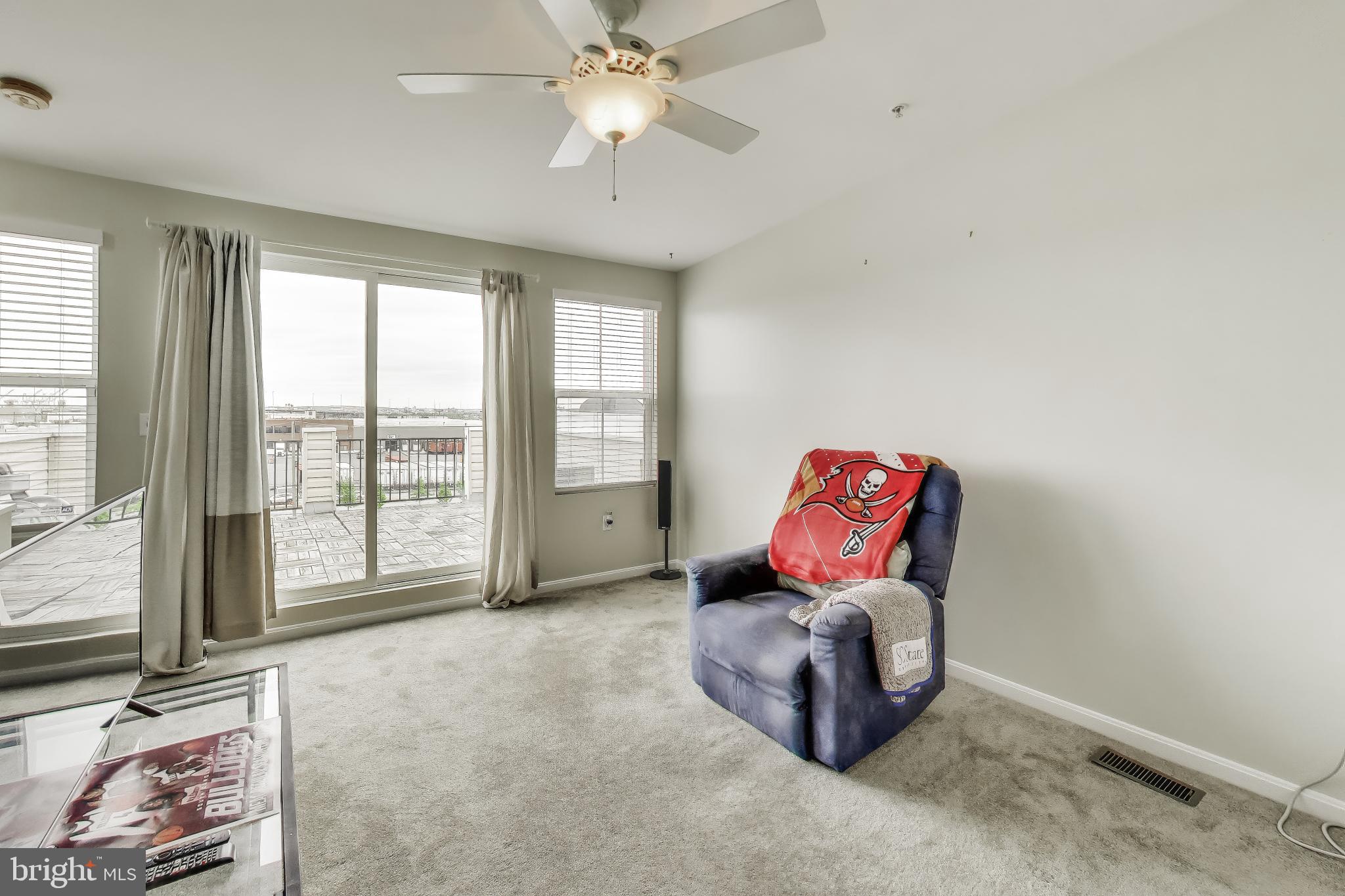 4613 Dillon Street Baltimore, MD 21224 - Photo 28 of 41 Loft