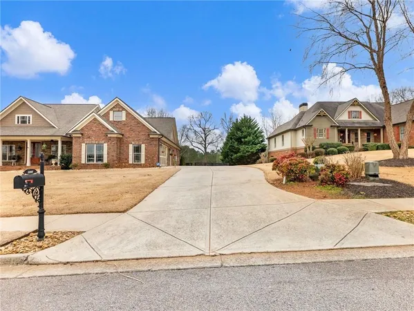 $909,900 | 8629 Drake Drive, Lula, GA 30554