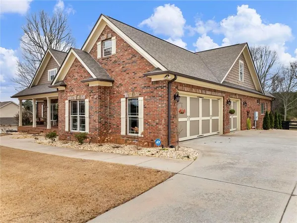 $909,900 | 8629 Drake Drive, Lula, GA 30554