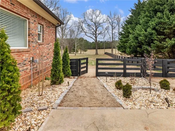 $909,900 | 8629 Drake Drive, Lula, GA 30554