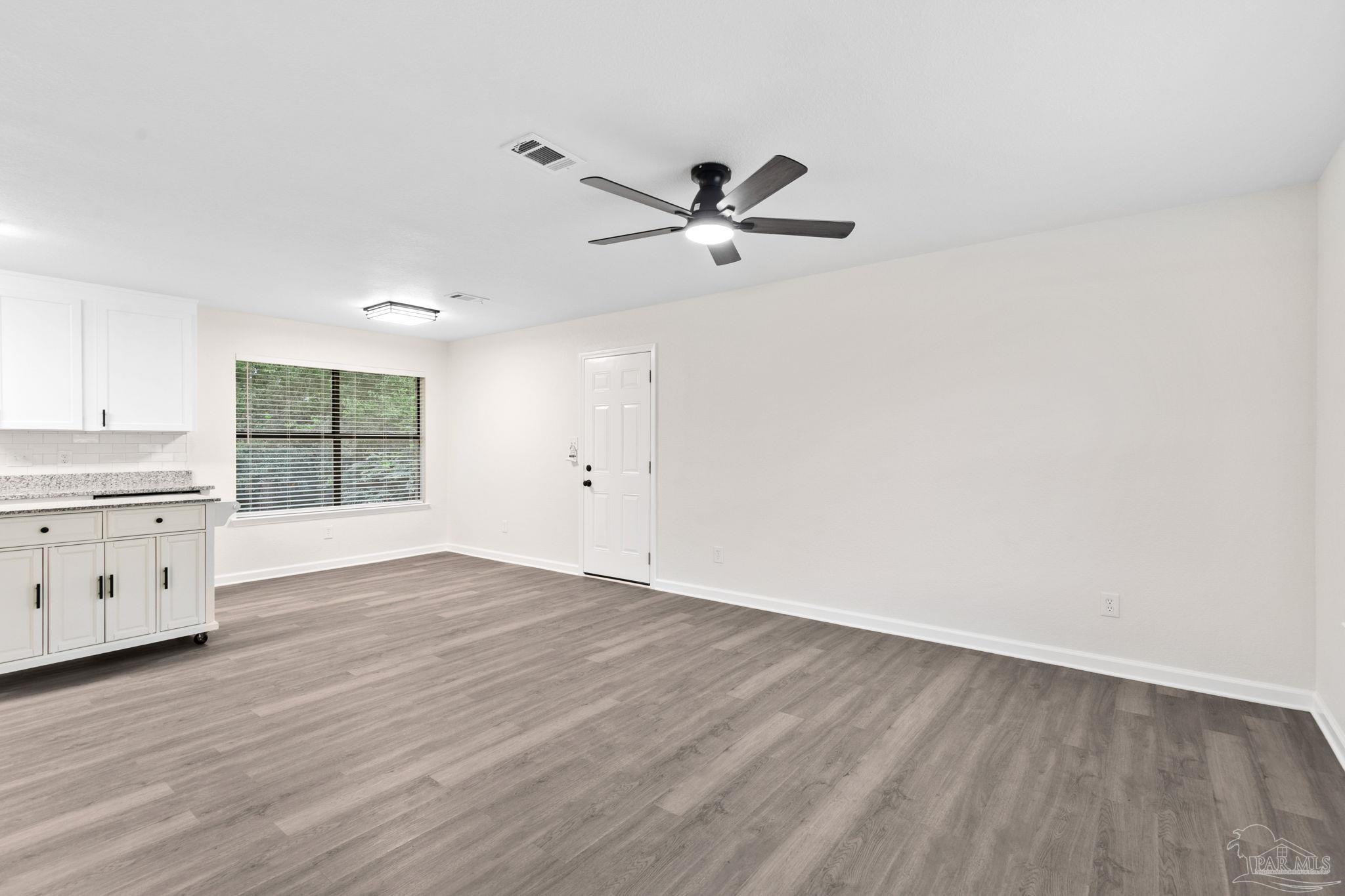 911 Jacks Branch Road Cantonment, FL 32533 - Photo 10 of 51 Gallery Image 10