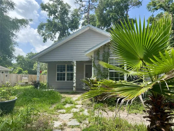 $169,900 | 930 Northeast 14th Avenue, Trenton, FL 32693