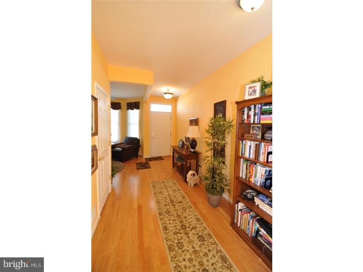 5407 Congress Way Bethlehem, PA 18017 - Photo 5 of 24 Gallery Image 5