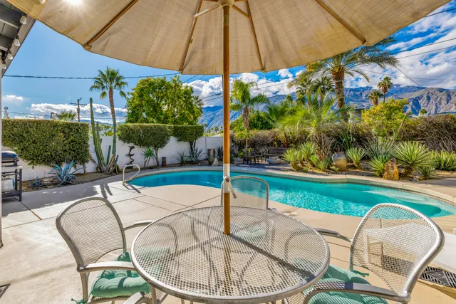 $929,000 | 777 North Calle Rolph, Palm Springs, CA 92262