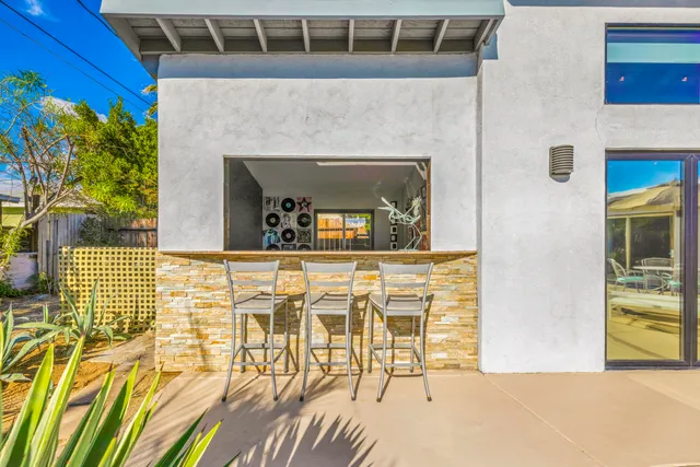 $929,000 | 777 North Calle Rolph, Palm Springs, CA 92262