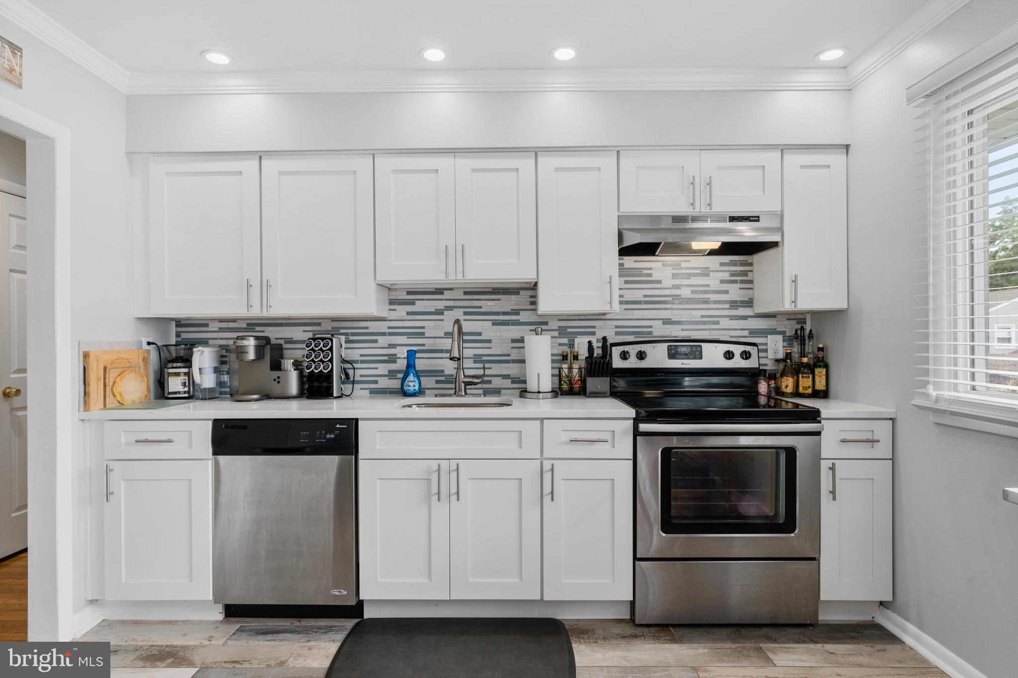 928 Abington Road Cherry Hill, NJ 08034 - Photo 11 of 28