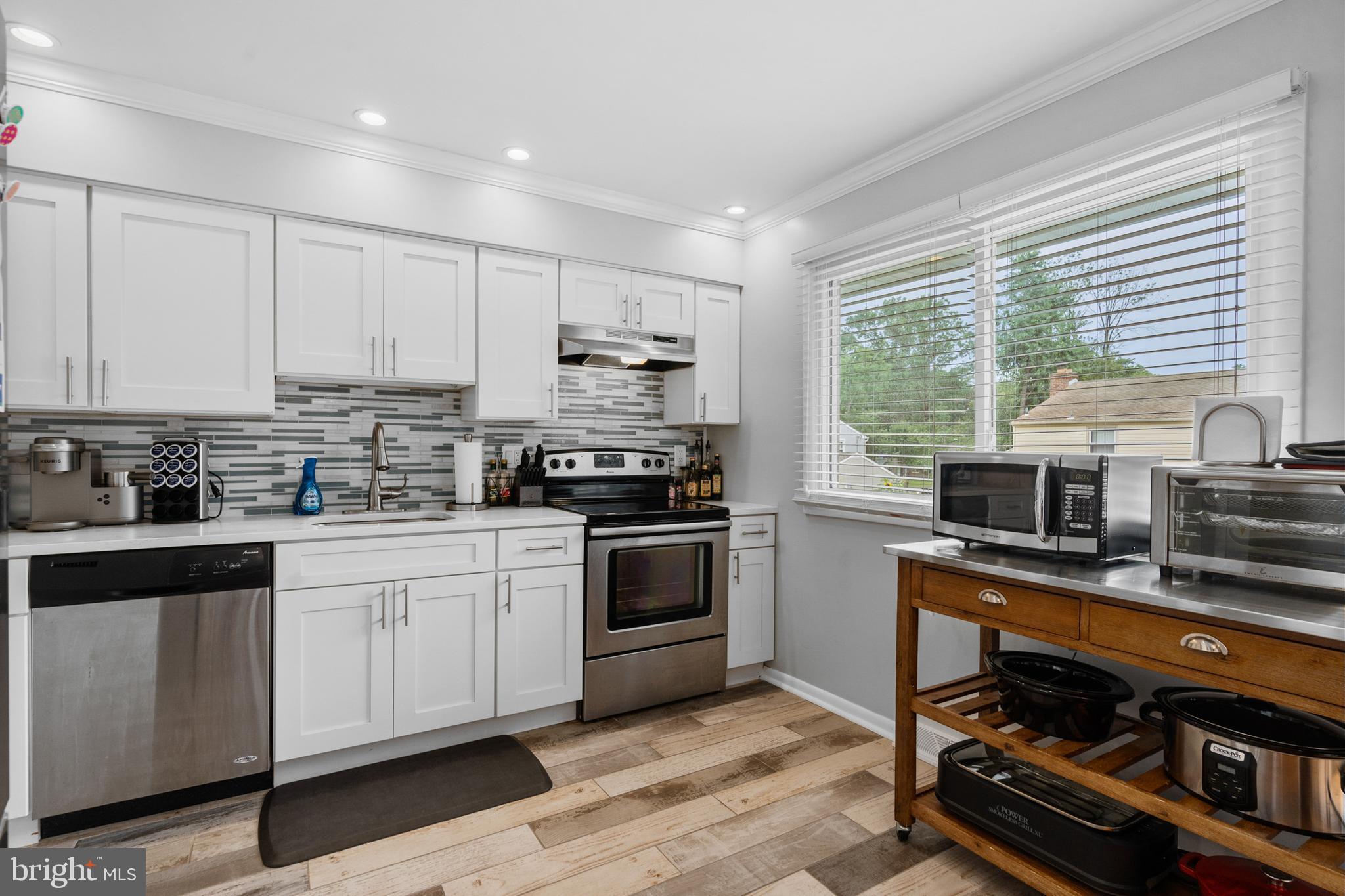 928 Abington Road Cherry Hill, NJ 08034 - Photo 12 of 28