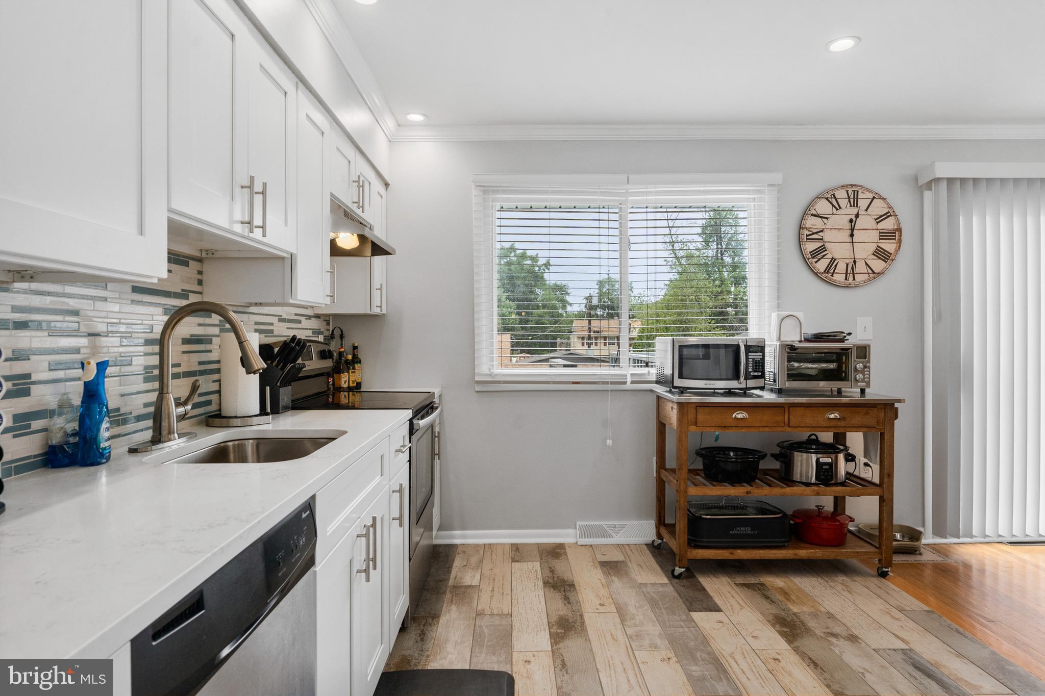 928 Abington Road Cherry Hill, NJ 08034 - Photo 13 of 28