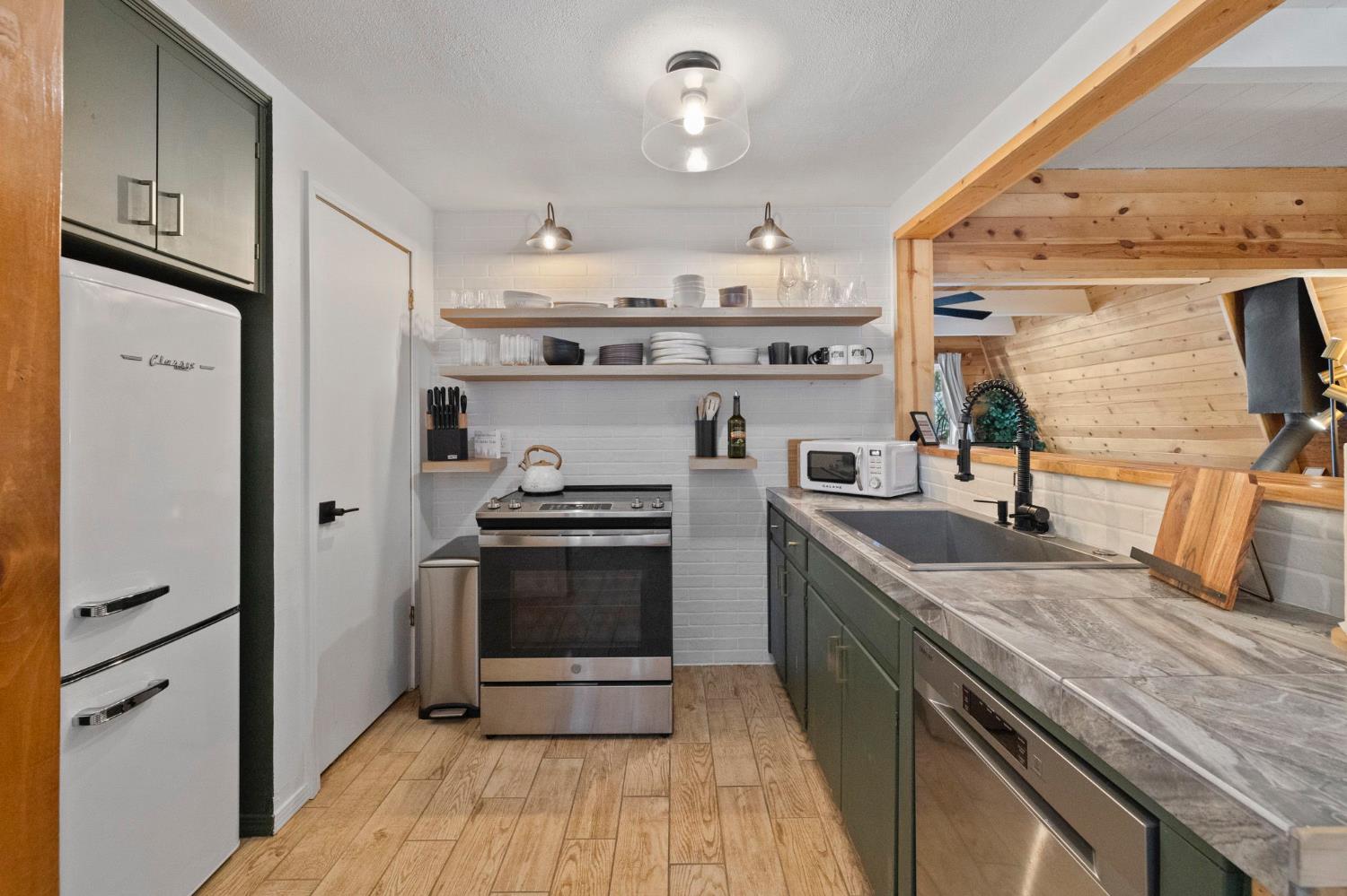 22785 West Ellmaro Road Long Barn, CA 95335 - Photo 8 of 29 Gallery Image 8