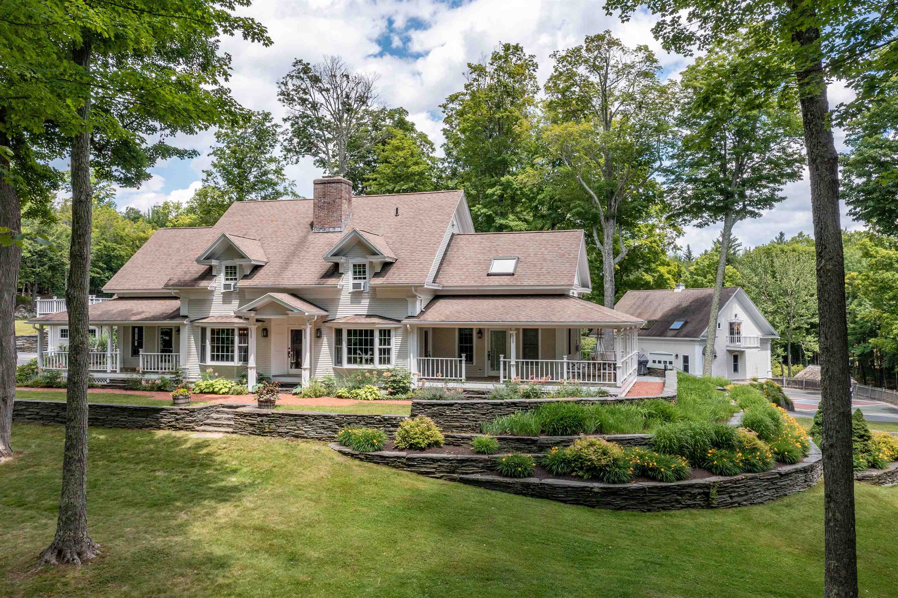 513 Hollow View Road Stowe, VT 05672 - Photo 2 of 40 Gallery Image 2