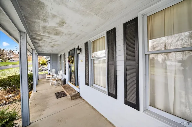 $365,000 | 109 Calypso Circle, Salina, NY 13088