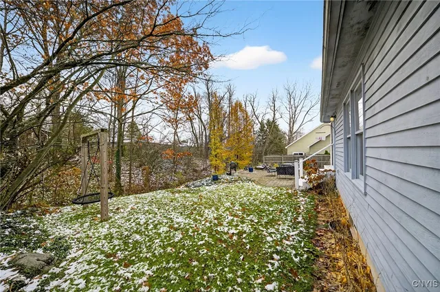 $365,000 | 109 Calypso Circle, Salina, NY 13088