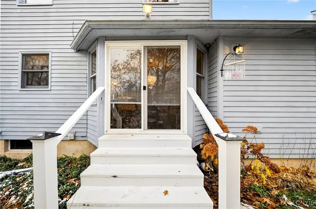 $365,000 | 109 Calypso Circle, Salina, NY 13088