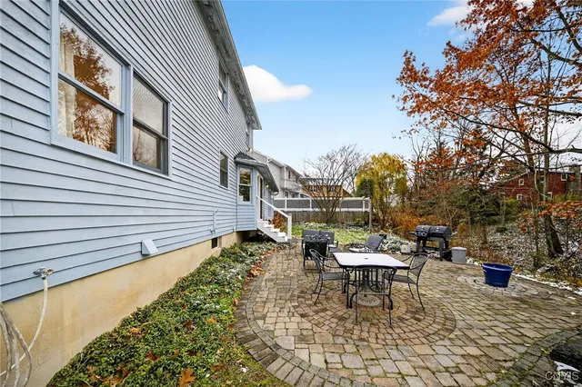 $365,000 | 109 Calypso Circle, Salina, NY 13088