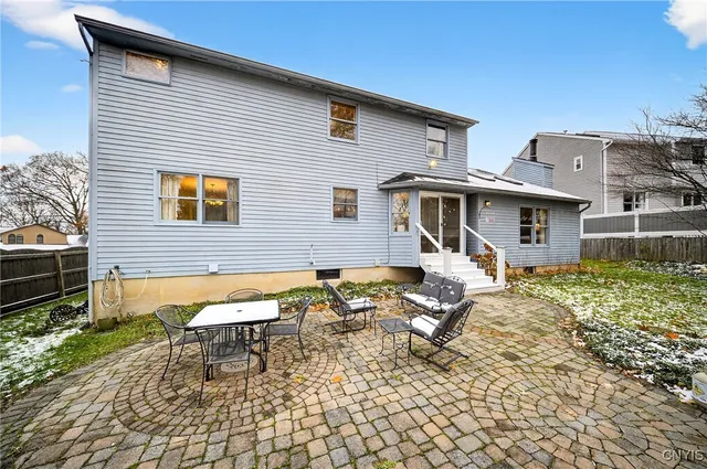 $365,000 | 109 Calypso Circle, Salina, NY 13088