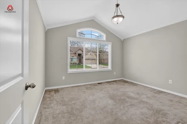 $2,850 | 30295 Berghway Trail, Warren, MI 48092