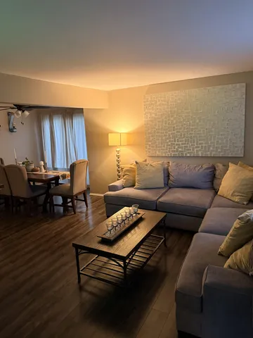 $144,900 | 8616 North Servite Drive, Milwaukee, WI 53223