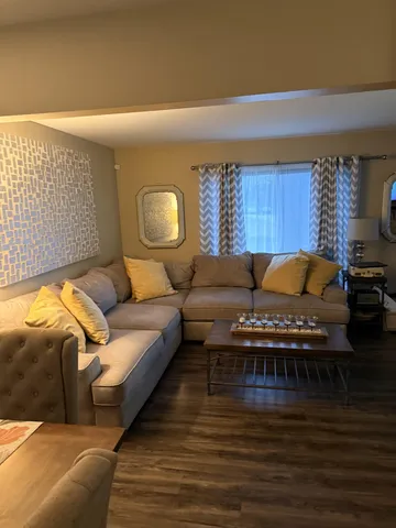 $144,900 | 8616 North Servite Drive, Milwaukee, WI 53223