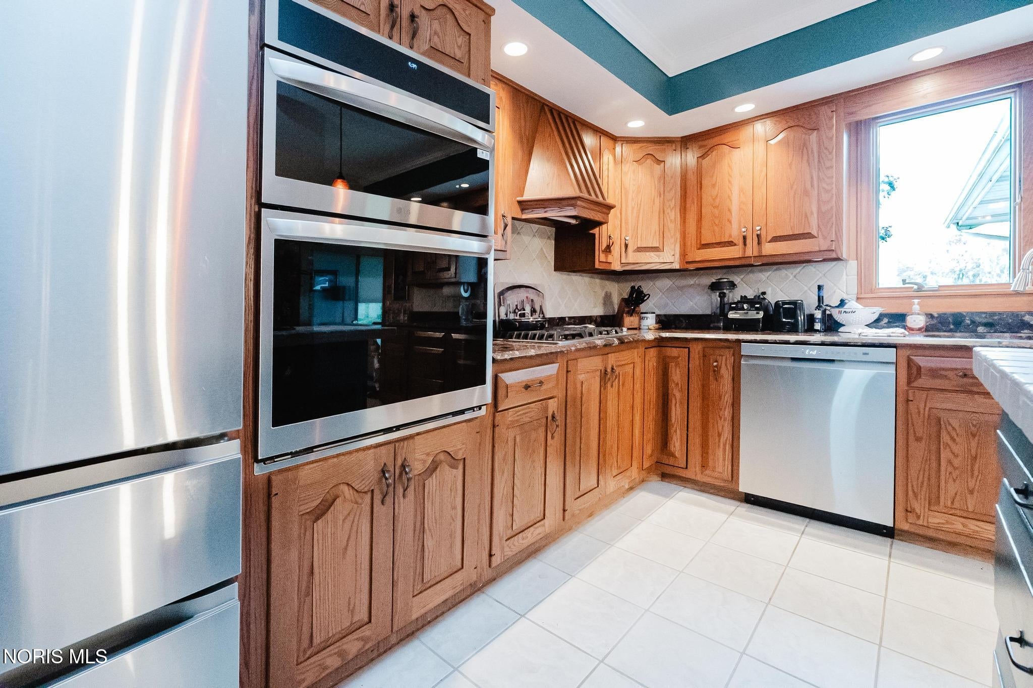 1250 Morrison Road Fremont, OH 43420 - Photo 4 of 18 DSC08207