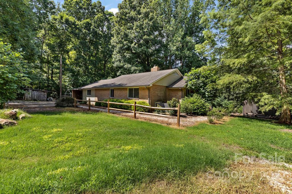601 Silverleaf Road Charlotte, NC 28217 - Photo 25 of 29 Gallery Image 25