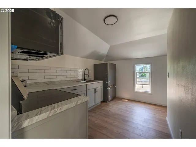 $585,000 | 68964 Wildwood Road, North Bend, OR 97459