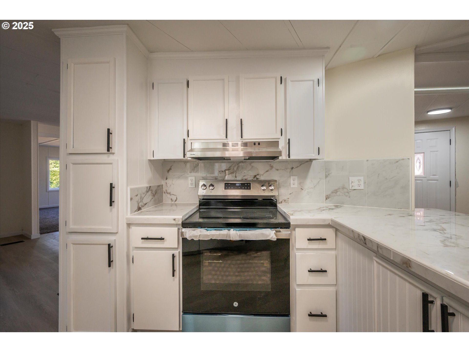 68964 Wildwood Road North Bend, OR 97459 - Photo 34 of 48