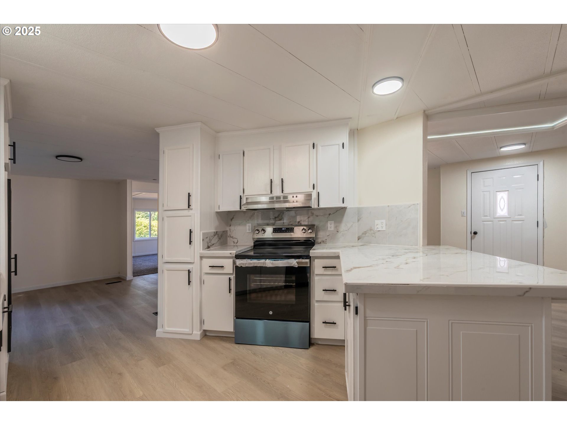 68964 Wildwood Road North Bend, OR 97459 - Photo 35 of 48