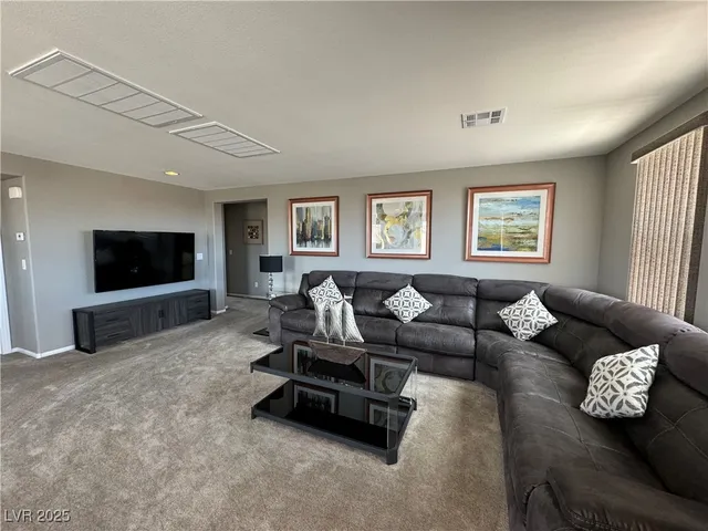 $3,100 | 745 Shiva Street, Las Vegas, NV 89178