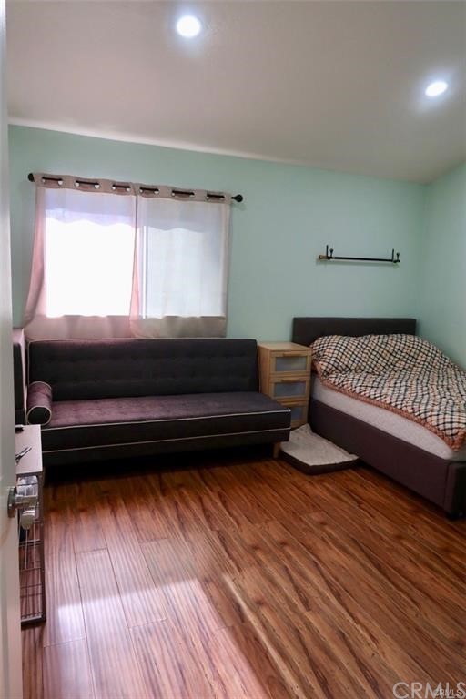 11810 Los Alisos Circle Norwalk, CA 90650 - Photo 20 of 26 Large bedrooms