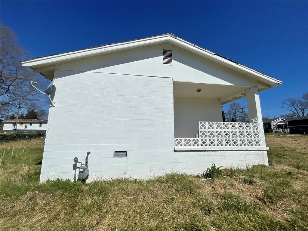 102 Fowler Road Walhalla, SC 29691 - Photo 15 of 16 Gallery Image 15