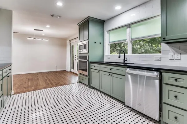 $3,000 | 4707 Bransford Road, Colleyville, TX 76034