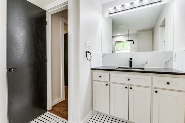 $3,000 | 4707 Bransford Road, Colleyville, TX 76034