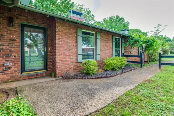 $3,000 | 4707 Bransford Road, Colleyville, TX 76034