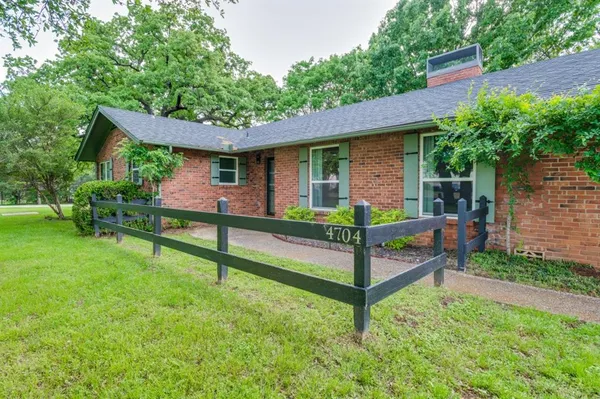 $3,000 | 4707 Bransford Road, Colleyville, TX 76034