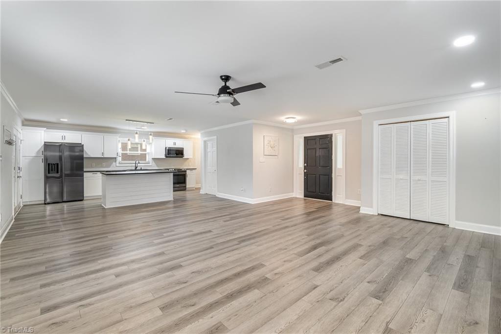 2241 Huffman Mill Road Burlington, NC 27215 - Photo 4 of 27 Gallery Image 4