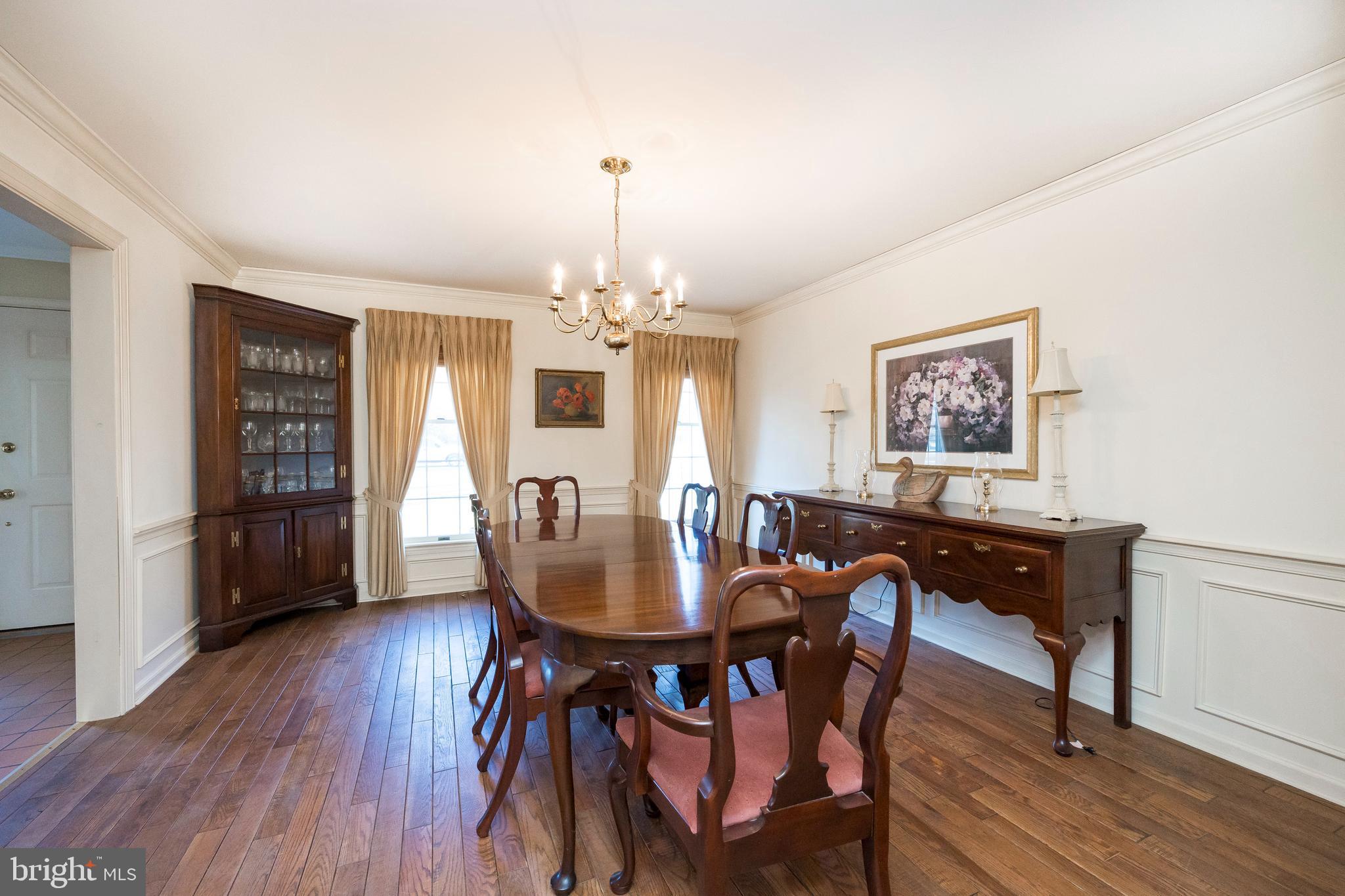 12 Downing Circle Downingtown, PA 19335 - Photo 5 of 43