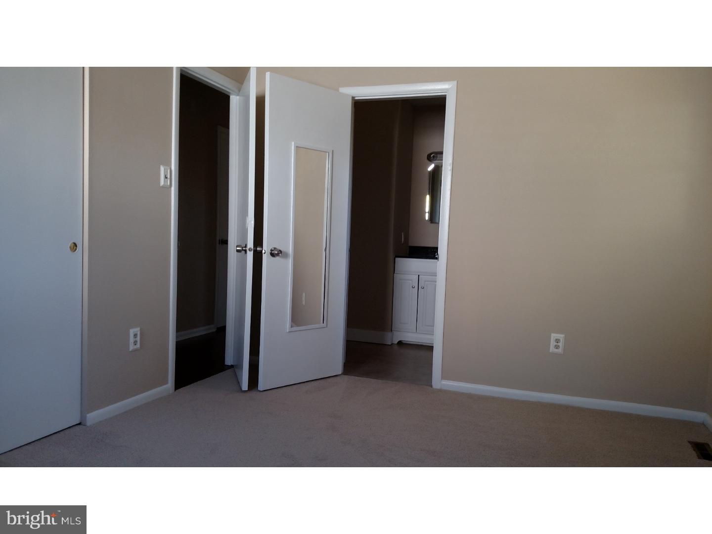 88 Golfview Drive Sewell, NJ 08080 - Photo 13 of 25