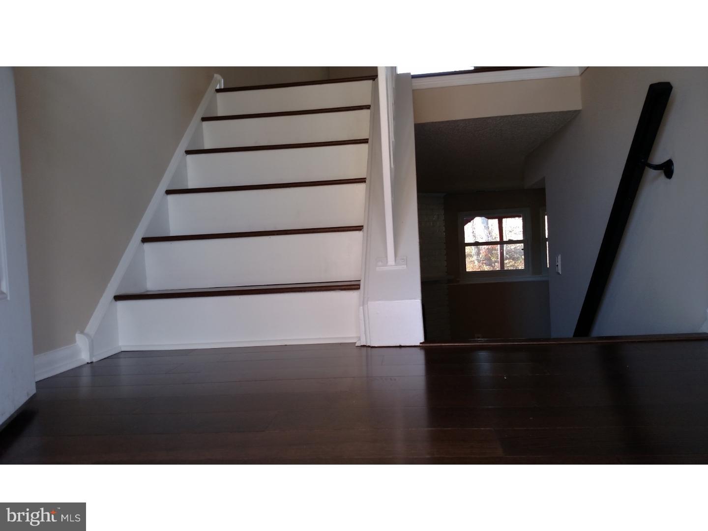 88 Golfview Drive Sewell, NJ 08080 - Photo 5 of 25