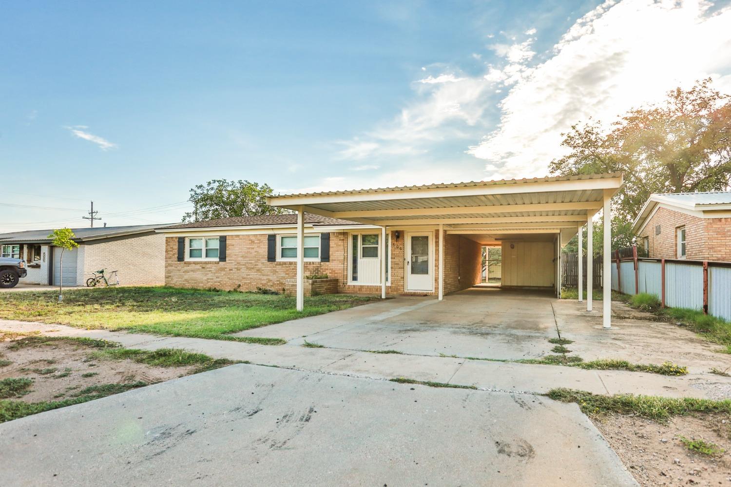 506 Southwest 12th St  