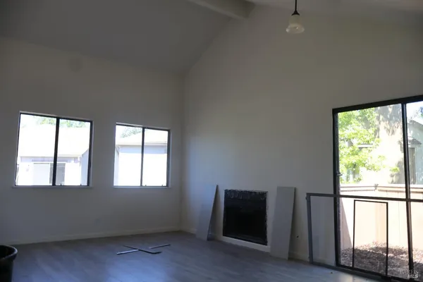 $325,000 | 2599 Westberry Drive, Santa Rosa, CA 95403