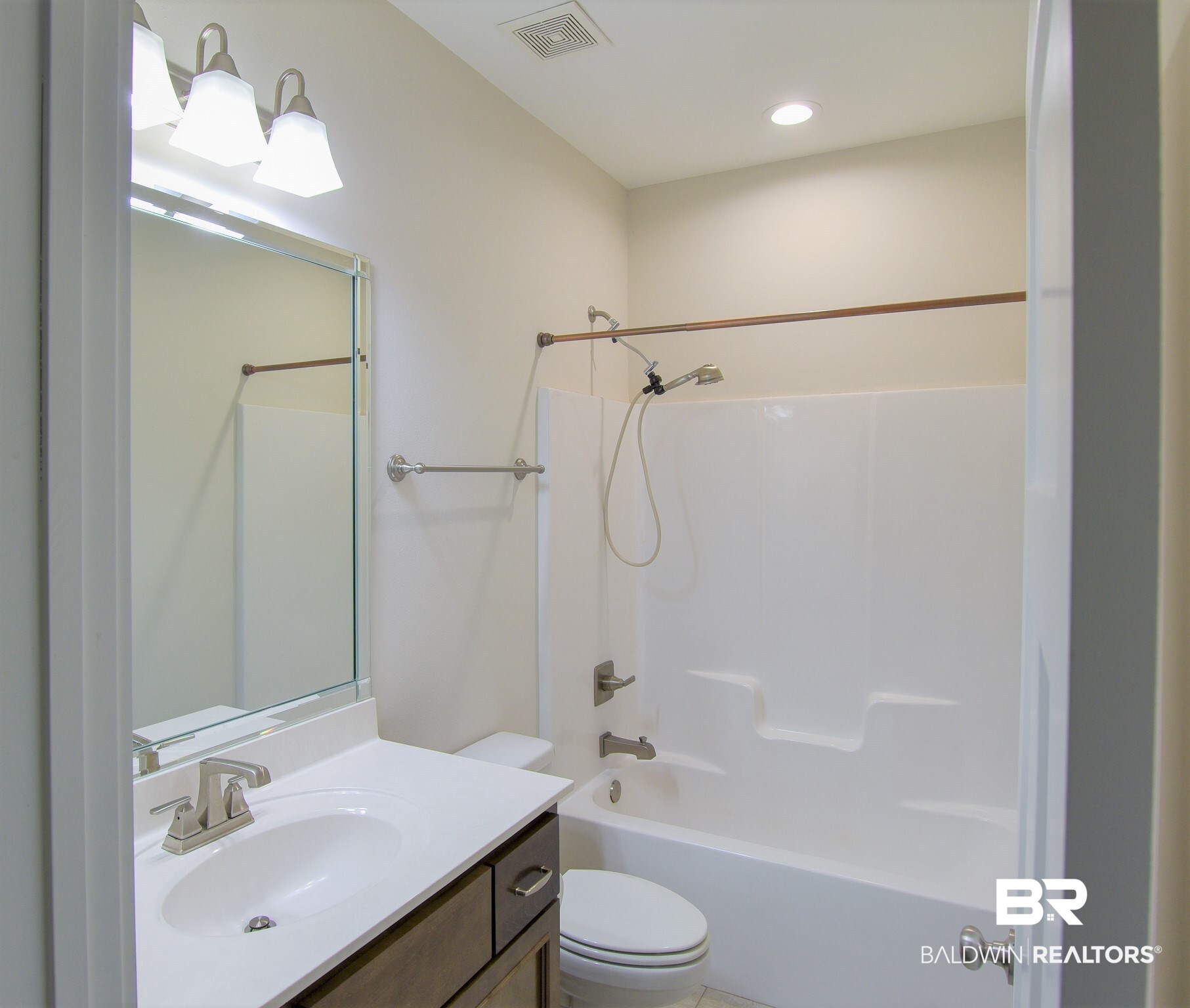 357 Scarlett Avenue Fairhope, AL 36532 - Photo 16 of 22 2nd Bath