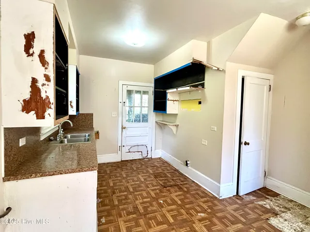 $99,000 | 736 Richmond Street, Laurinburg, NC 28352