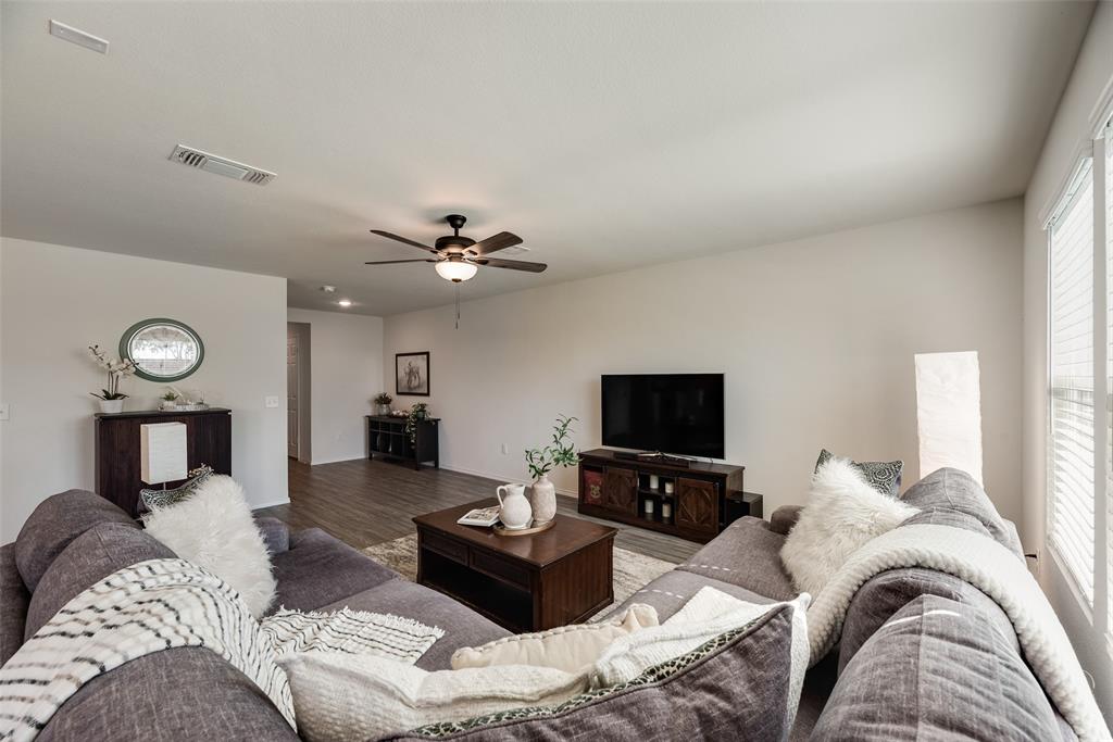 7005 Adderly Road Pilot Point, TX 76258 - Photo 8 of 38 Spacious living room with large windows