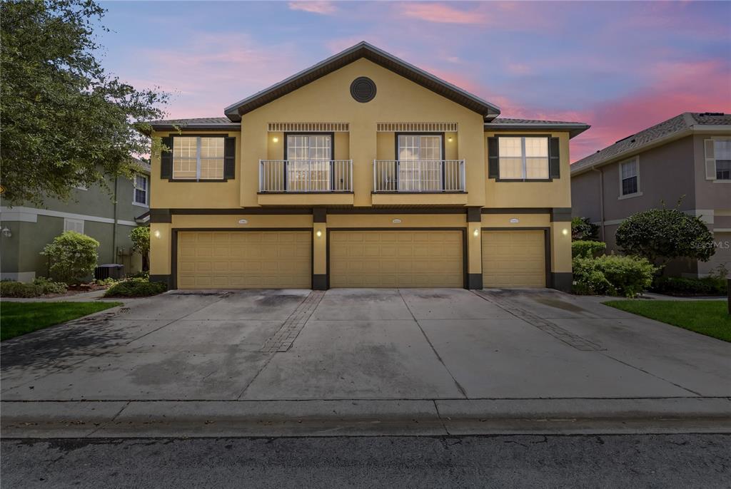27763 Pleasure Ride Loop Wesley Chapel, FL 33544 - Photo 1 of 34