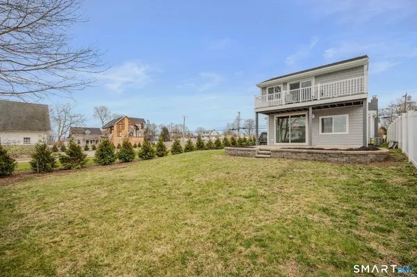 $850,000 | 1092 Ocean Avenue, New London, CT 06320